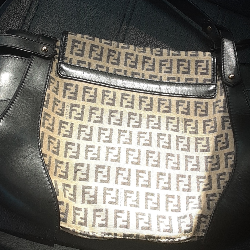Ladies Hand bag - Picture 2 of 4